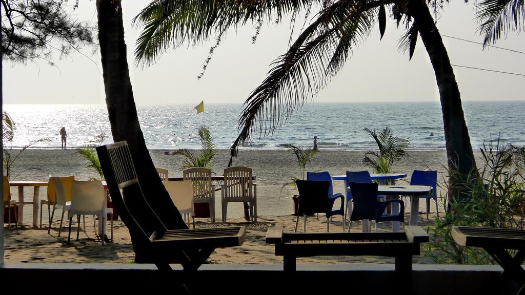 Mamagoa Resort Morjim Luaran gambar