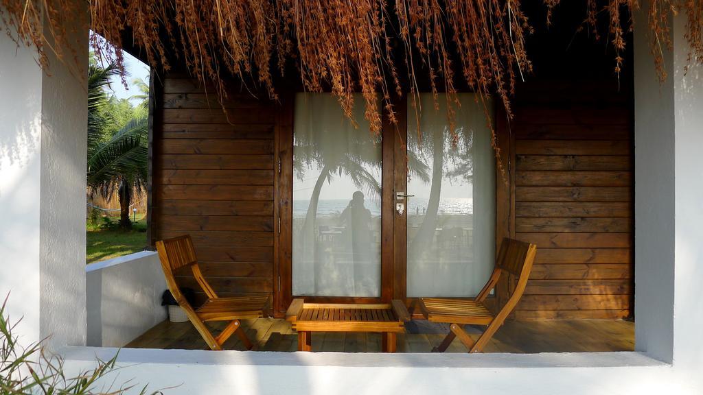 Mamagoa Resort Morjim Luaran gambar