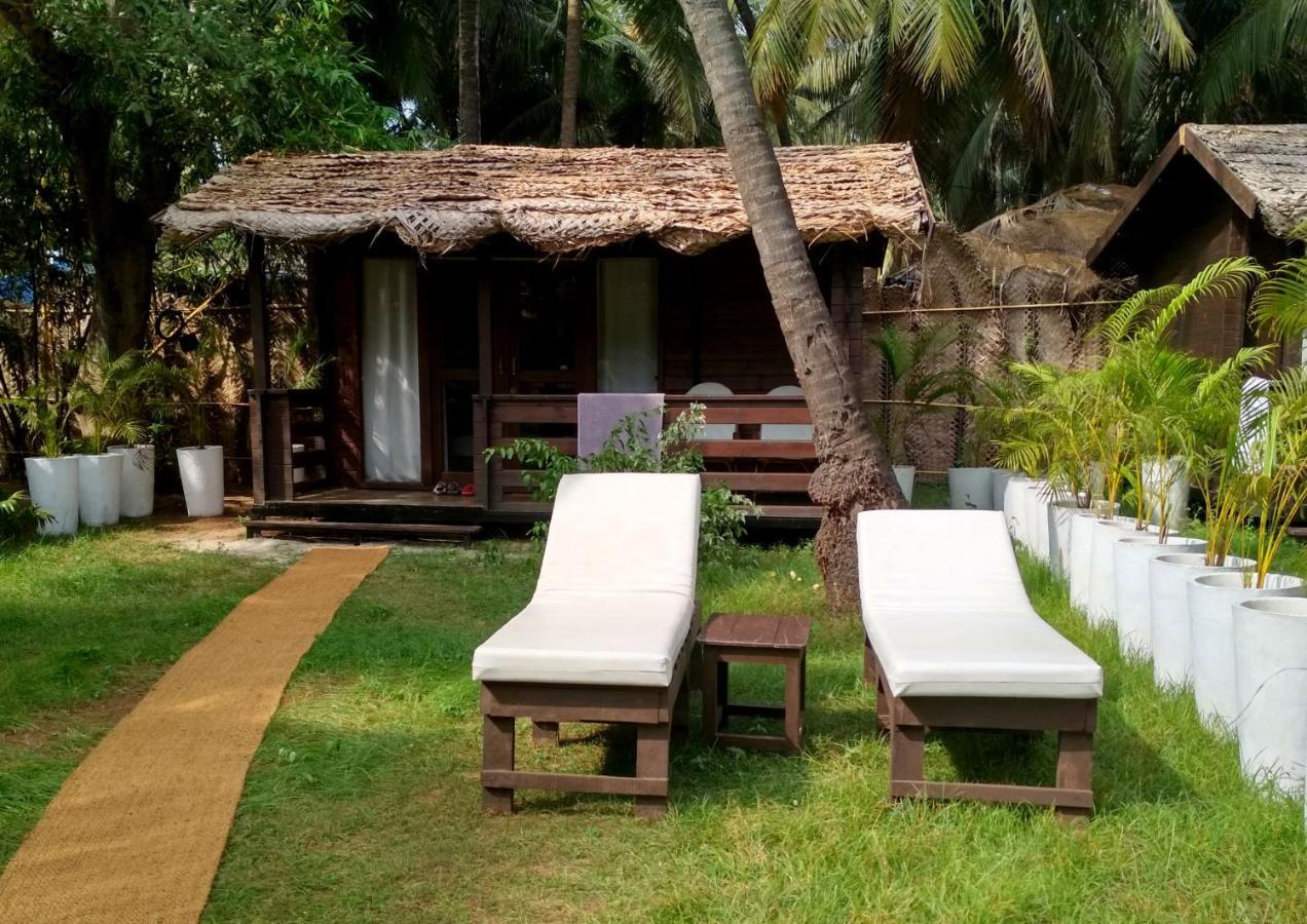 Mamagoa Resort Morjim Luaran gambar