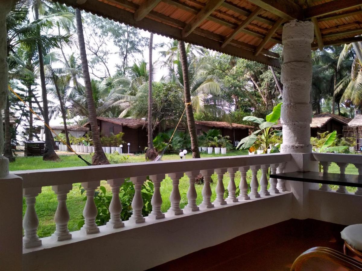 Mamagoa Resort Morjim Luaran gambar